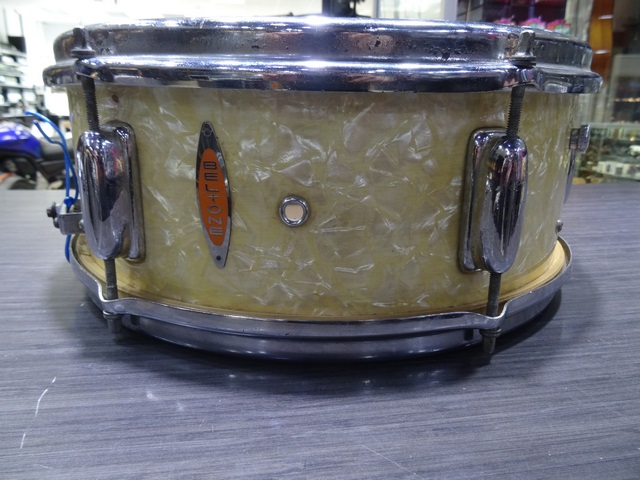 Caisse claire (snare) Belton 14p