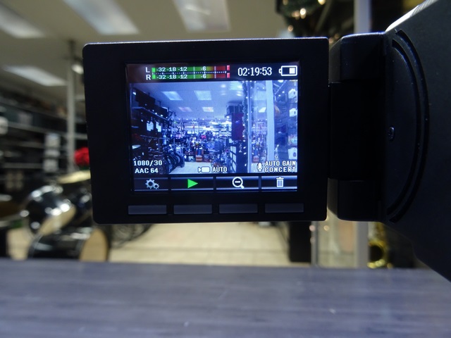 Caméra vidéo +acc Zoom Q4 - Image 3