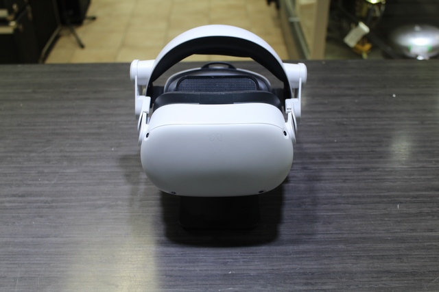 Casque VR Meta Quest 2 128gb + batterie kw49cm - Image 2