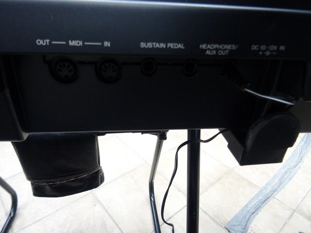 Clavier 61 Touche+ac + housse+pied Yamaha psr-410 - Image 3