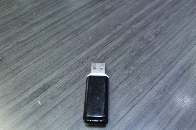 Clee Usb 16GB TDE Systems - Image 2