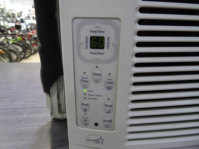 Climatiseur Mural 10 000btu kenmore 253-355501 - Image 2