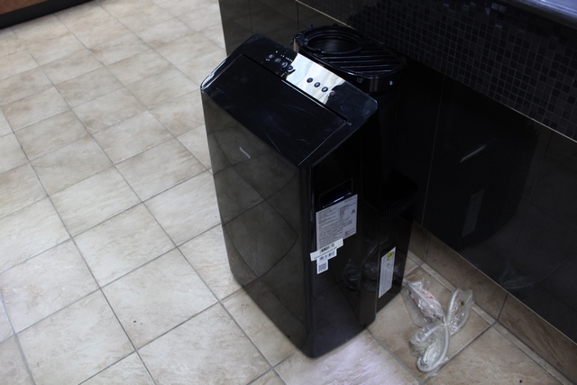 Climatiseur Portatif 14 000 BTU + acc + tc danby dpa120b9ibdb-6 - Image 2