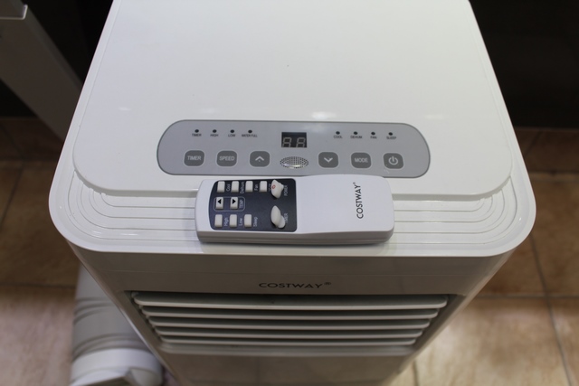 Climatiseur Portatif 6000 btu + acc + tc Costway fp10270ca-wh - Image 2