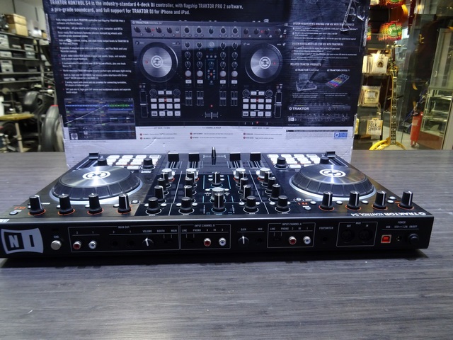 Conrtroleur Pour DJ 4 Canaux Native Instruments Traktor Kontrol S4 - Image 3