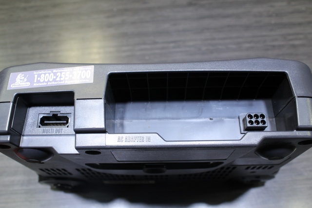 Console N64 +2e man + acc (manque porte expansion) NINTENDO Nus-001 - Image 3