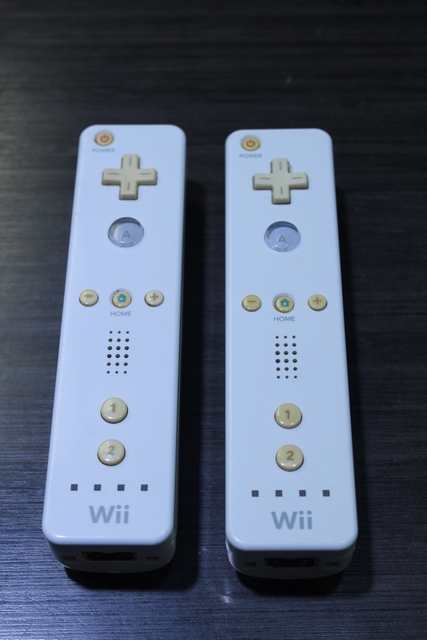 Console Wii + 2 manettes + acc nintendo rvl-001 - Image 3