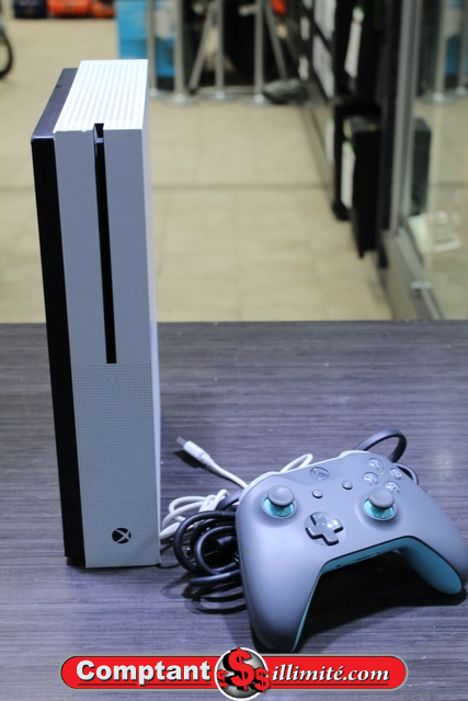 Console Xbox One S 1To + manette Microsoft 1681
