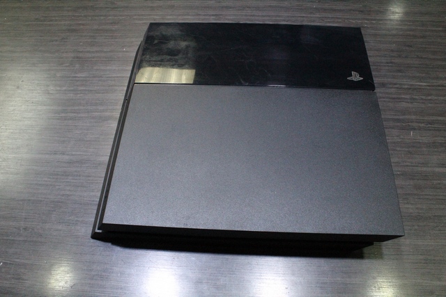 Console ps4 500 go + acc Sony - Image 2