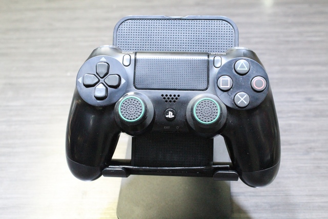 Console ps4 500 go + acc Sony - Image 4