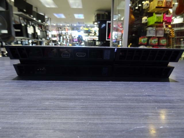Console ps4 500gb avec Manette DVD sony cuh-1215a - Image 4