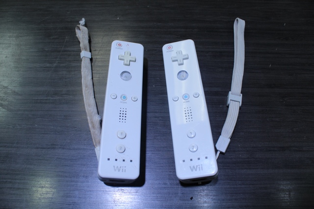 Console wii (2e manette) + acc nintendo rvl-001 - Image 4