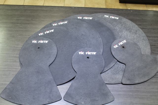 Coussinets de Sourdine 7 sur 8. (pas de bass drum) Vic Firth Noir - Image 2