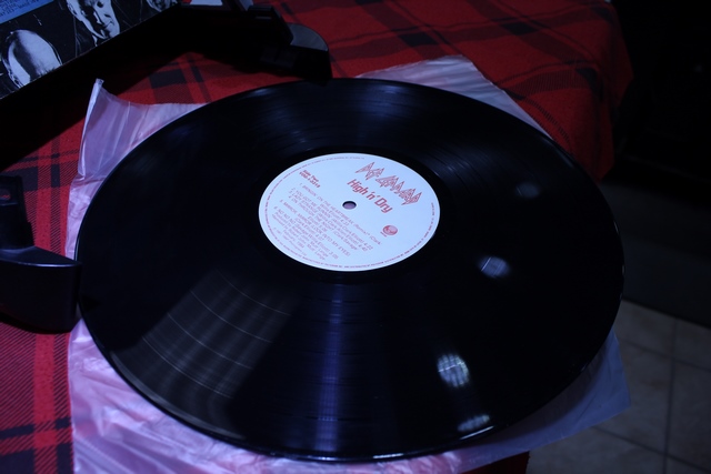 Def Leppard high n dry Vertigo Vinyle 33 tours - Image 4