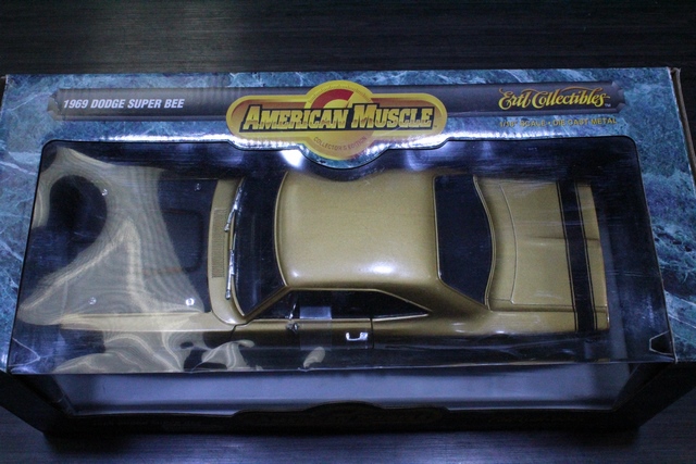 Dodge super bee 1969 1 18 diecast american muscle 7151 - Image 4