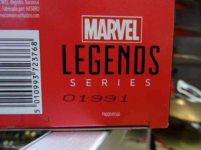 Domino (Sealed) Marvel Hasbro Legends Series - Image 3