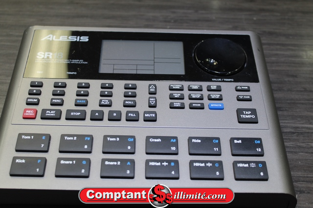 Drum Machine Alesis SR18