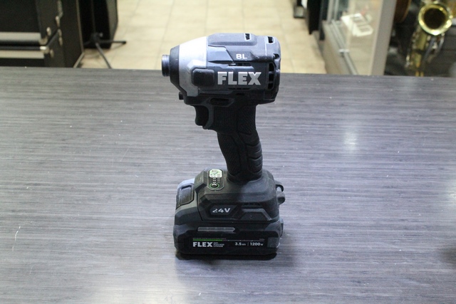 Ensemble Perceuse et impact +sac + 2 batt Flex fx1271t / fx1371a - Image 2