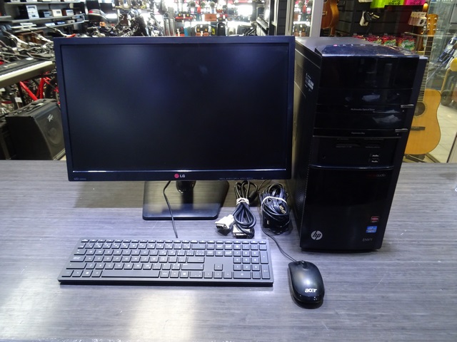 Ensemble d ordinateur de bureau hp I5 QUAD 2.5GHZ 8GO RAM 1.5TO envy