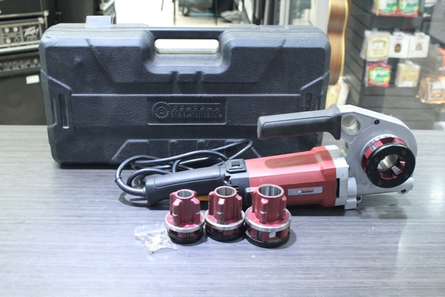 Ensemble de fileteuse électrique portable central machinery 62203