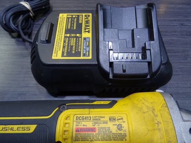 Ensemble dewalt perceuse+impact+grinder+3 batterie 20V 1.5AH+Chargeur dcg413/dcf885/dcd785 - Image 4
