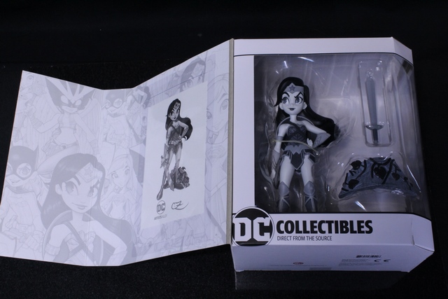 Figurine collection DC Artist Alley wonderwoman black dc comic - Image 2