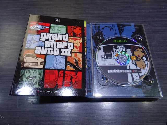 GRAND THEFT AUTO TRILOGY MICROSOFT XBOX - Image 2
