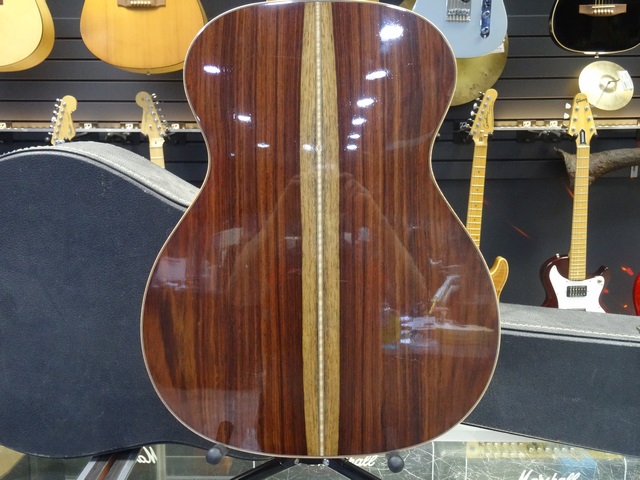 GUITARE ACOUSTIQUE RICHARD OM85 (FABRICATION 2007-2009) - Image 4