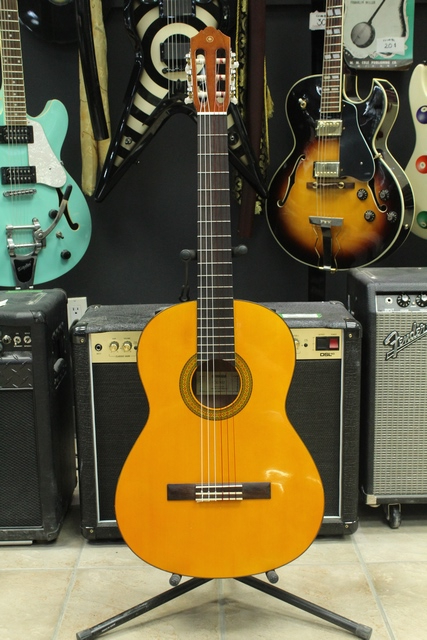 Guitare Classique Yamaha CG102