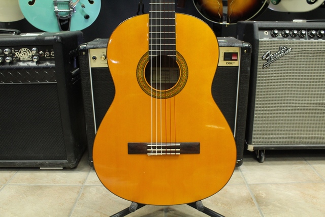 Guitare Classique Yamaha CG102 - Image 3