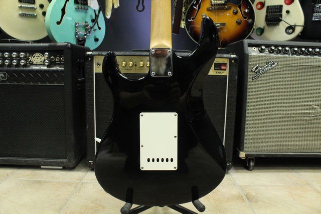 Guitare Electrique Yamaha EG112 - Image 4
