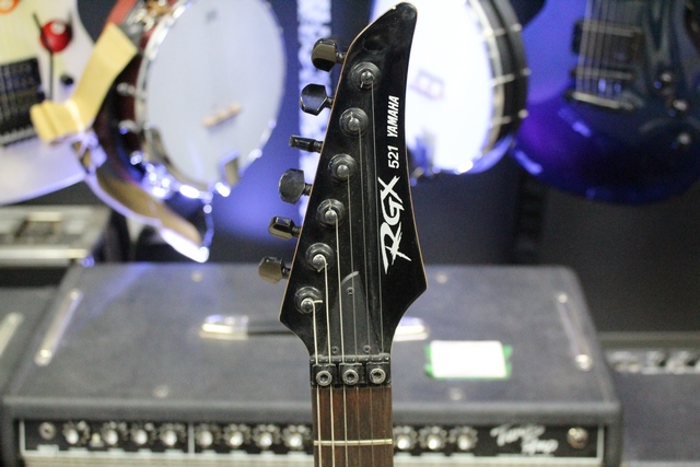 Guitare Electrique Yamaha RGX-521 - Image 2