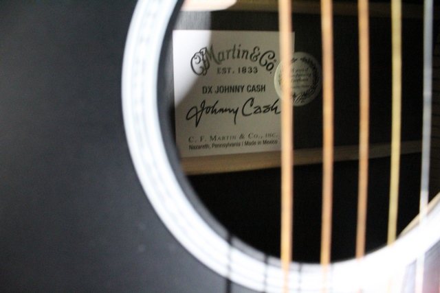 Guitare Electro Acoustique Martin Johnny Cash DX en HPL (fini Jett Black) - Image 2