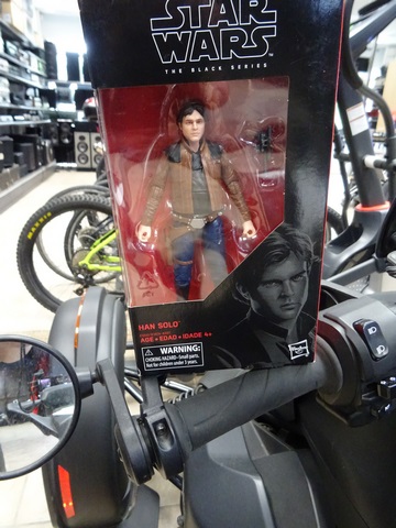 Han Solo (Sealed) 62 Disney Hasbro Star Wars the black series - Image 4
