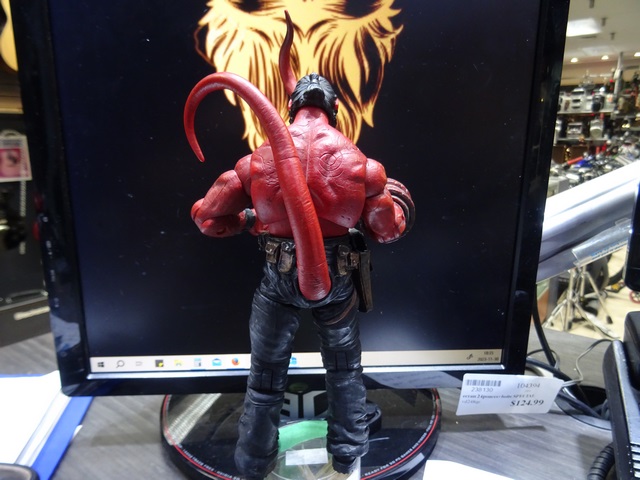 Hellboy (loose) Mezco Toyz - Image 4