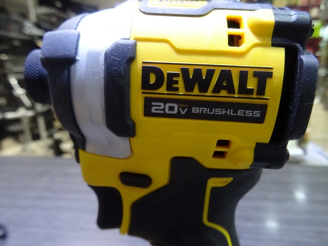 Impact Brushless + chargeur + 2 Batteries 20V 4AH Dewallt DCF850 - Image 3