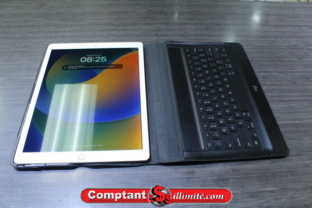 Ipad pro 128GB A1584 +clavier Logi Apple