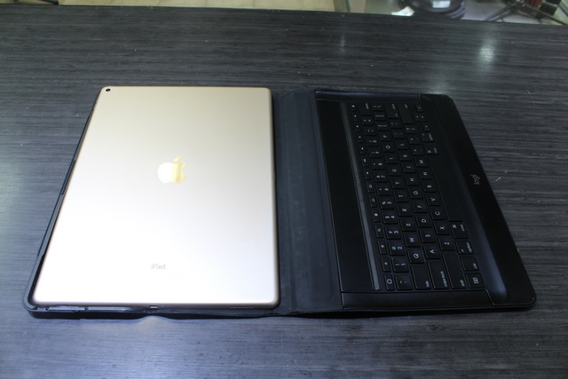 Ipad pro 128GB A1584 +clavier Logi Apple - Image 2