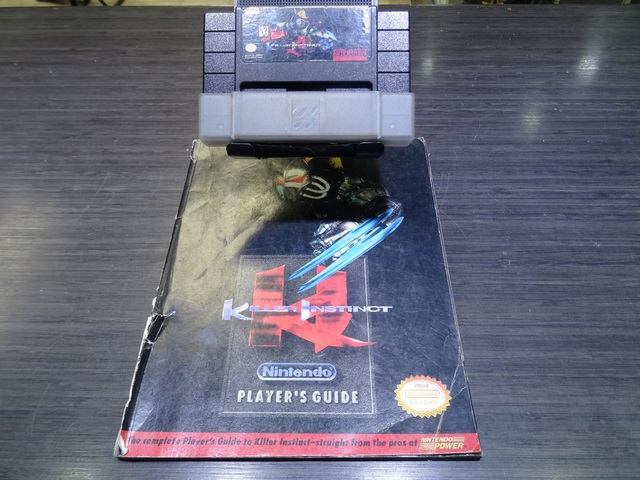Killer Instinct + Player s Guide (etiquette endommagee) nintendo super nintendo