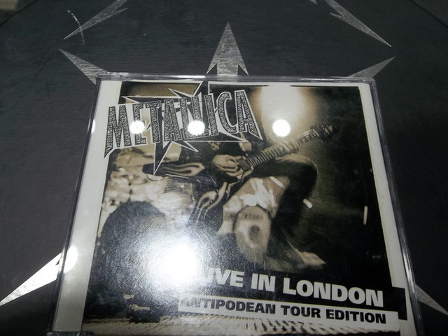 LIVE IN LONDON ANTIPODEAN TOUR EDITION METALLICA CD SINGLE TOURPRO98