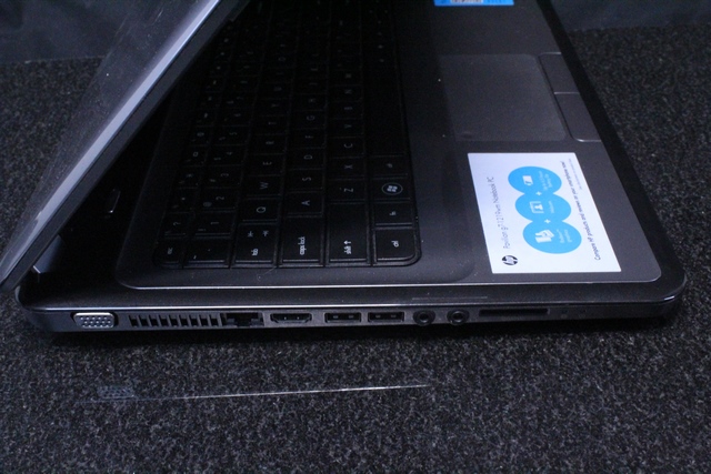 Laptop HP Pavilion G7-1219 (batterie non fonctionnel) pav g7-1219 - Image 2