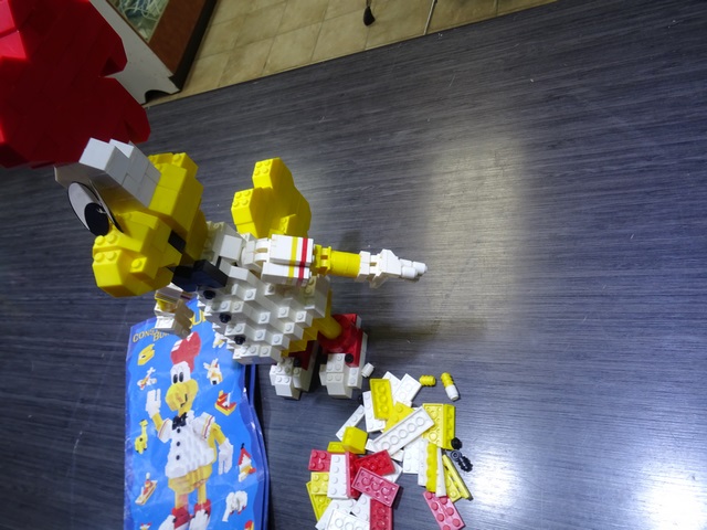 Lego st hubert Mega Blocks construit build hubert 2003 - Image 3