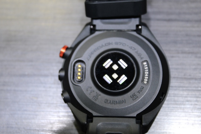 MONTRE GARMIN INTELLIGENTE + AC Approach® S70 - 47 mm - Image 3