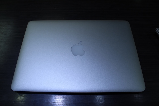 MacBook air (2013-2014) Apple a1466 - Image 2