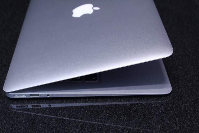 Macbook Air 2017 A1466 apple - Image 3