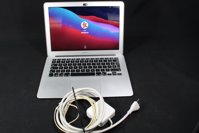 Macbook air Apple a1466