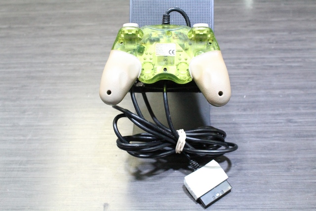 Manette ps1 mad catz - Image 2