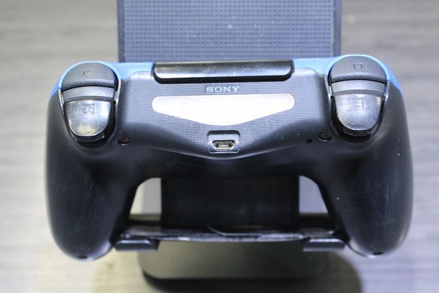 Manette ps4 (defaut esthetique) sony - Image 2