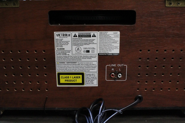 Mini Chaine CD Cassette et Vinyl ( lecteur cd  non fonc.) Prix en consequence Victrola vta-200b - Image 4