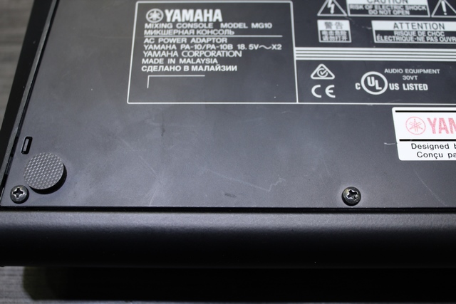 Mixer 10 entre Yamaha MG10 - Image 4